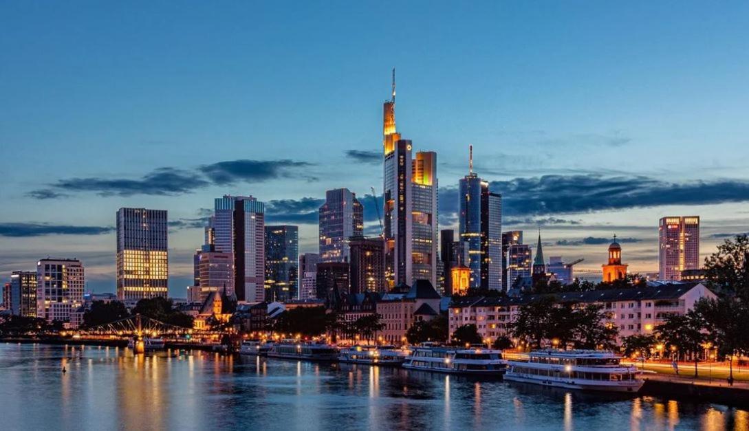 Hotel-Pension Zum Hirsch 哈特斯海姆 外观 照片
