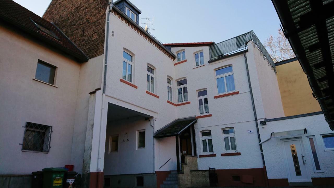Hotel-Pension Zum Hirsch 哈特斯海姆 外观 照片
