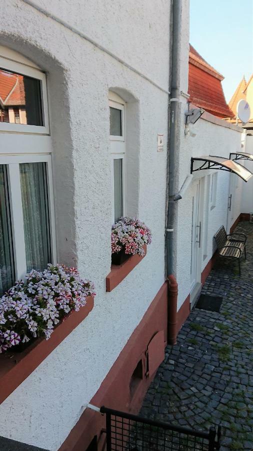 Hotel-Pension Zum Hirsch 哈特斯海姆 外观 照片