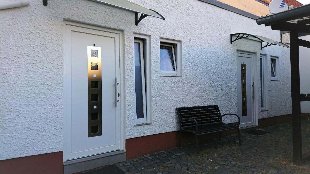 Hotel-Pension Zum Hirsch 哈特斯海姆 外观 照片